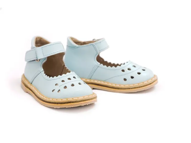 Sandals, light blue