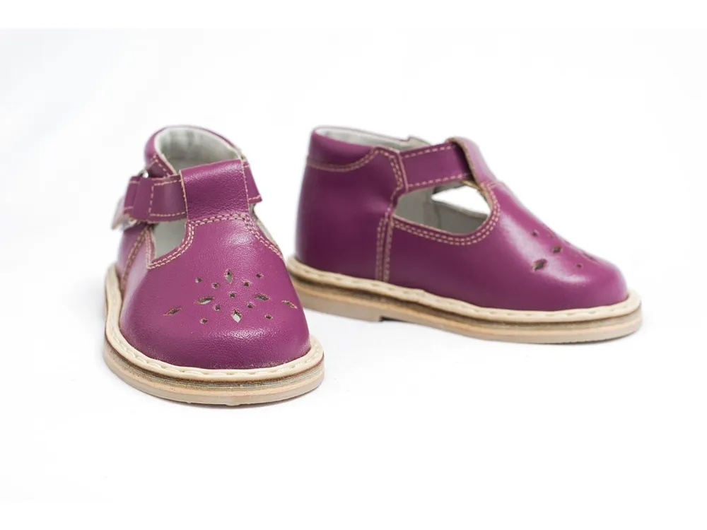 Sandals, fuchsia